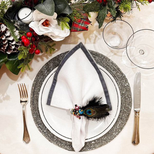 Chouchou Touch linen napkins with silver velvet borders, set of 4, view 2