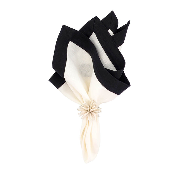 Chouchou Touch linen napkins with black borders, set of 4, view 6
